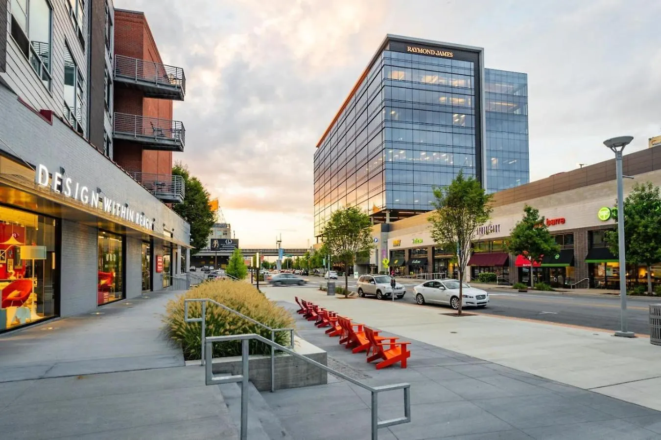 Apartman Two Condos On Music Row That Sleeps 14 With Pool And Parking Nashville