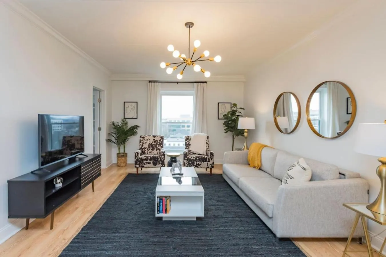 Apartman Two Condos On Music Row That Sleeps 14 With Pool And Parking Nashville Amerikai Egyesült Államok